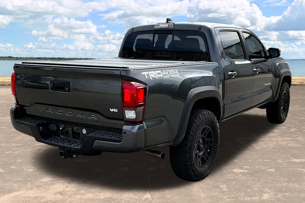 Used 2019 Toyota Tacoma TRD Off-Road w/ Technology Package image 11
