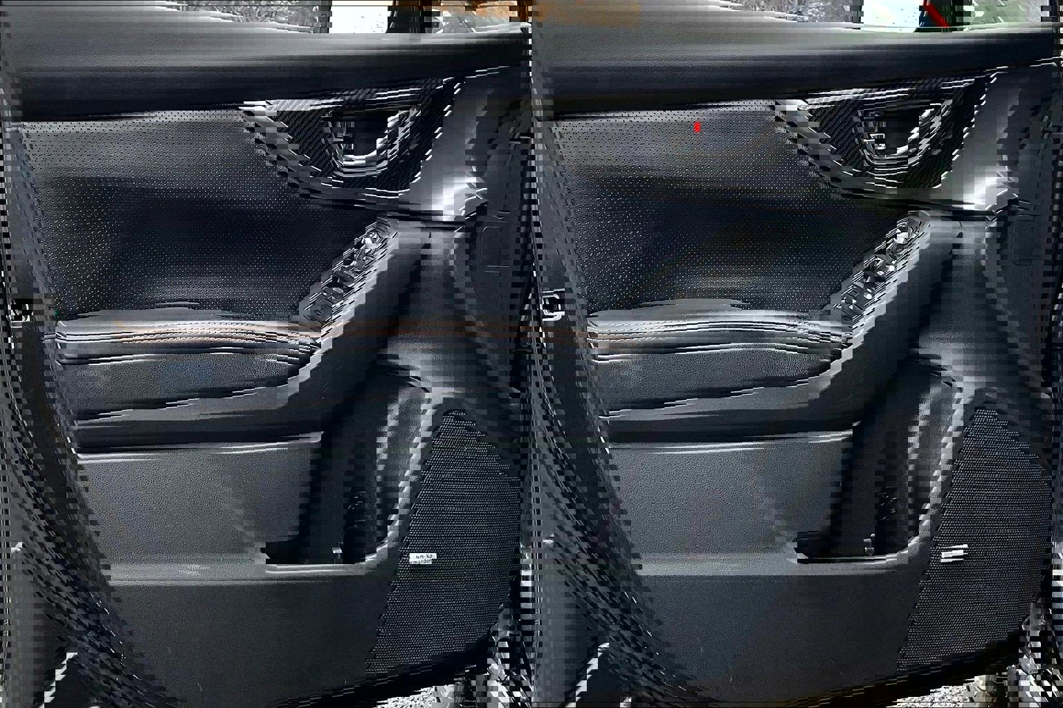 Used 2018 Subaru Crosstrek 2.0i Limited image 18