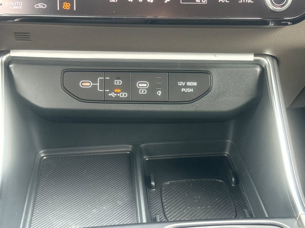 New 2026 Kia Carnival EX image 26