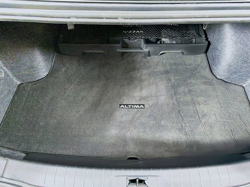 Used 2024 Nissan Altima 2.5 SV AWD/4WD image 10