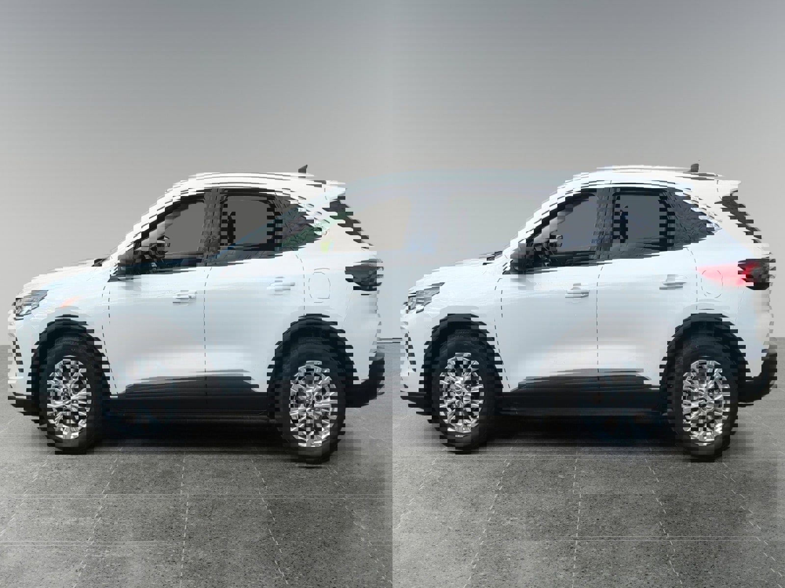 Used 2023 Ford Escape Active image 2