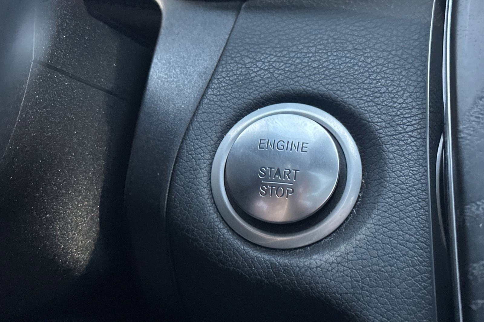 Used 2018 Mercedes-Benz C 300 Sedan w/ Premium Package image 20