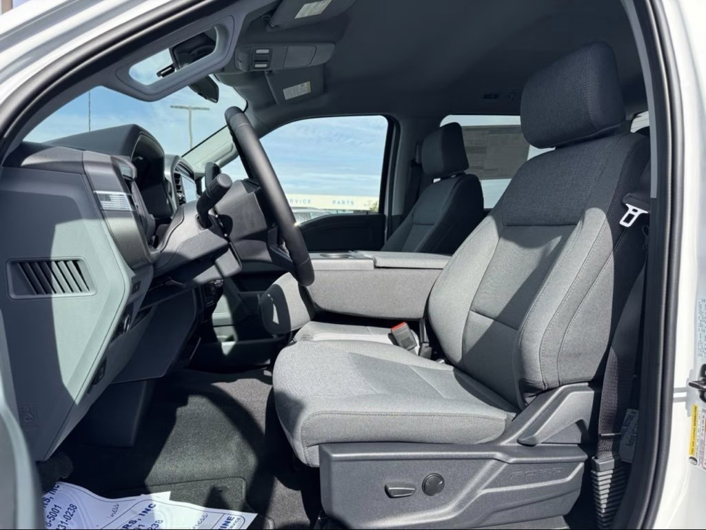 New 2025 Ford F150 XLT w/ Equipment Group 301A Standard image 5
