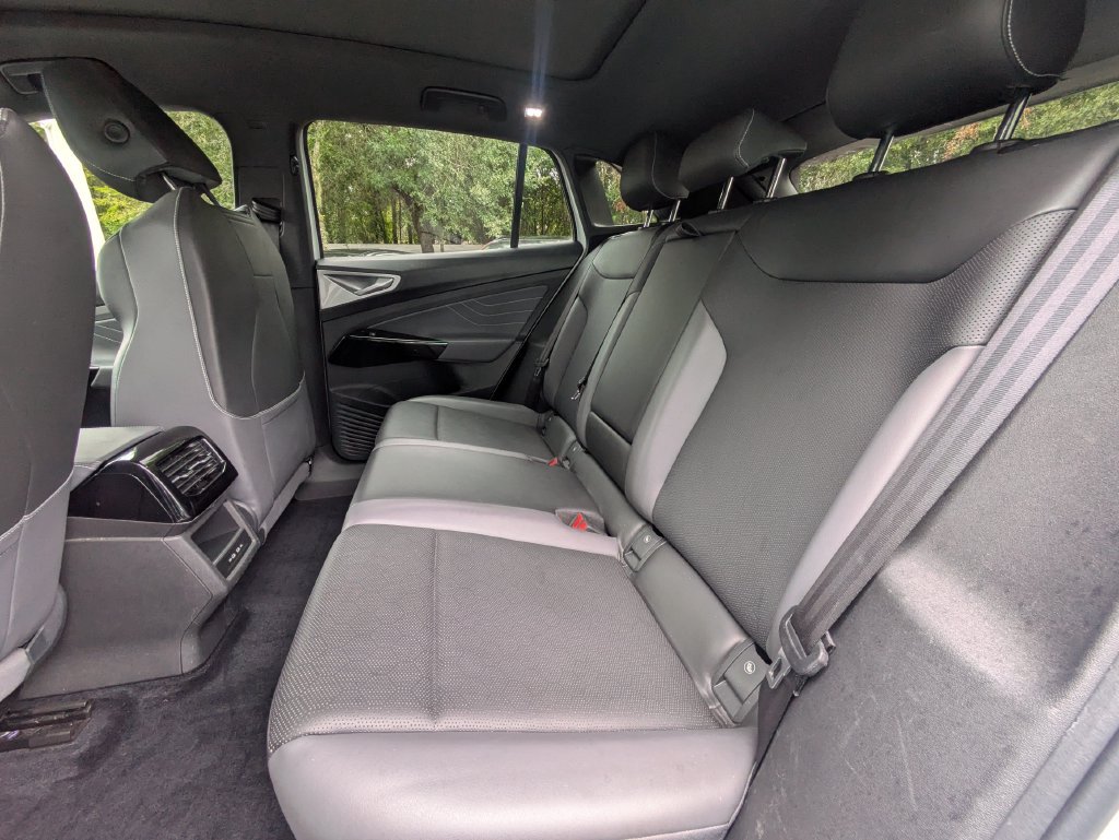 Used 2023 Volkswagen ID.4 Pro S RWD image 19