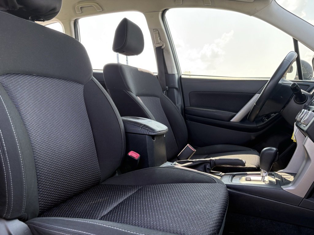 Used 2018 Subaru Forester 2.5i w/ Alloy Wheel Package image 47