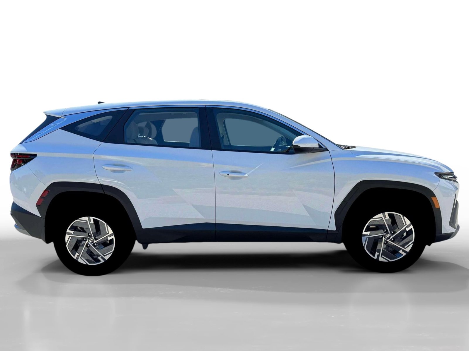 New 2026 Hyundai Tucson Blue SE image 9