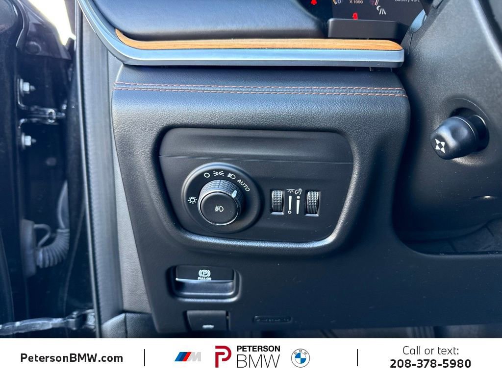 Used 2021 Jeep Grand Cherokee L Summit AWD/4WD image 26