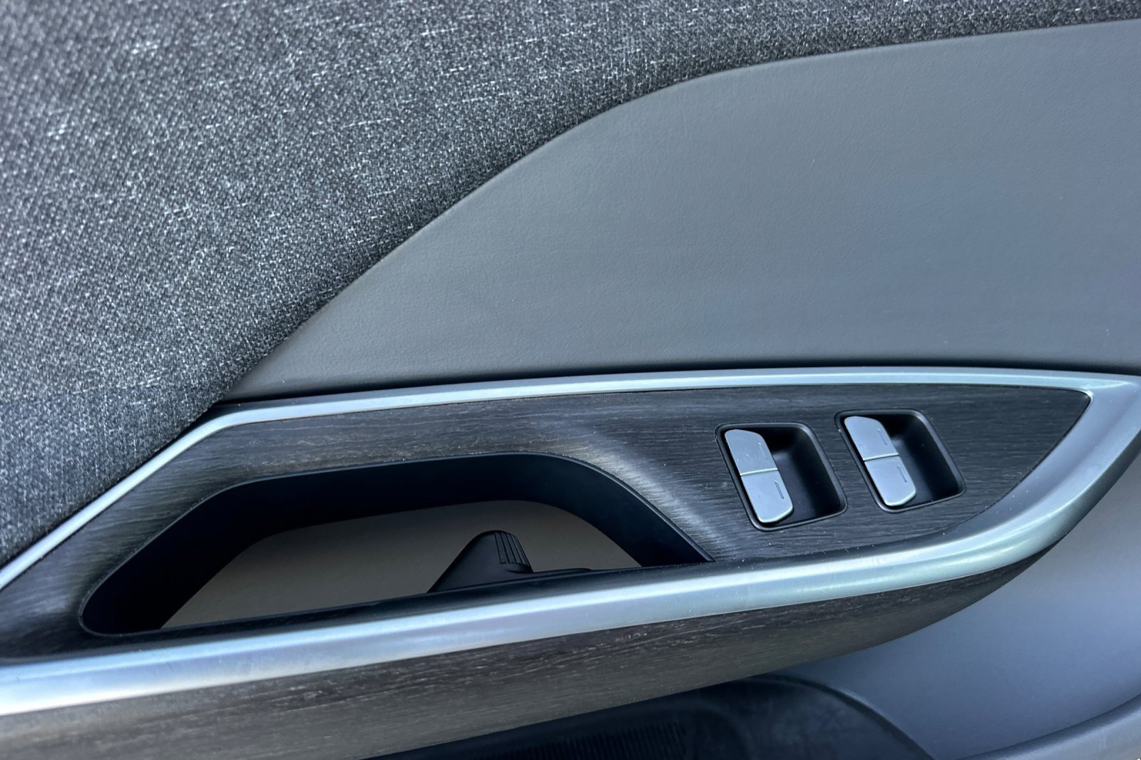 Used 2024 Lucid Air Touring image 10