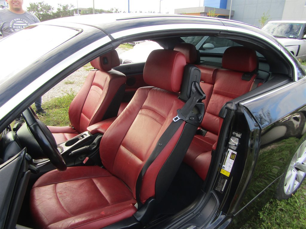 Used 2012 BMW 328i Convertible image 7