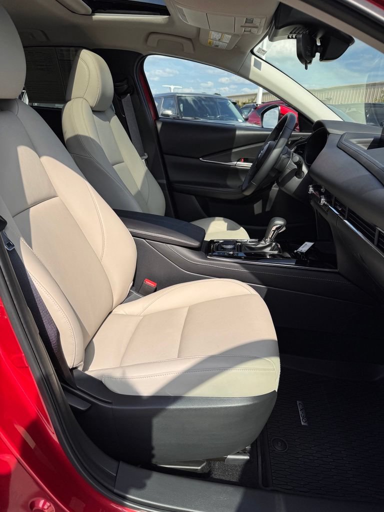 Used 2025 MAZDA CX-30 AWD 2.5 S w/ Preferred Package image 12