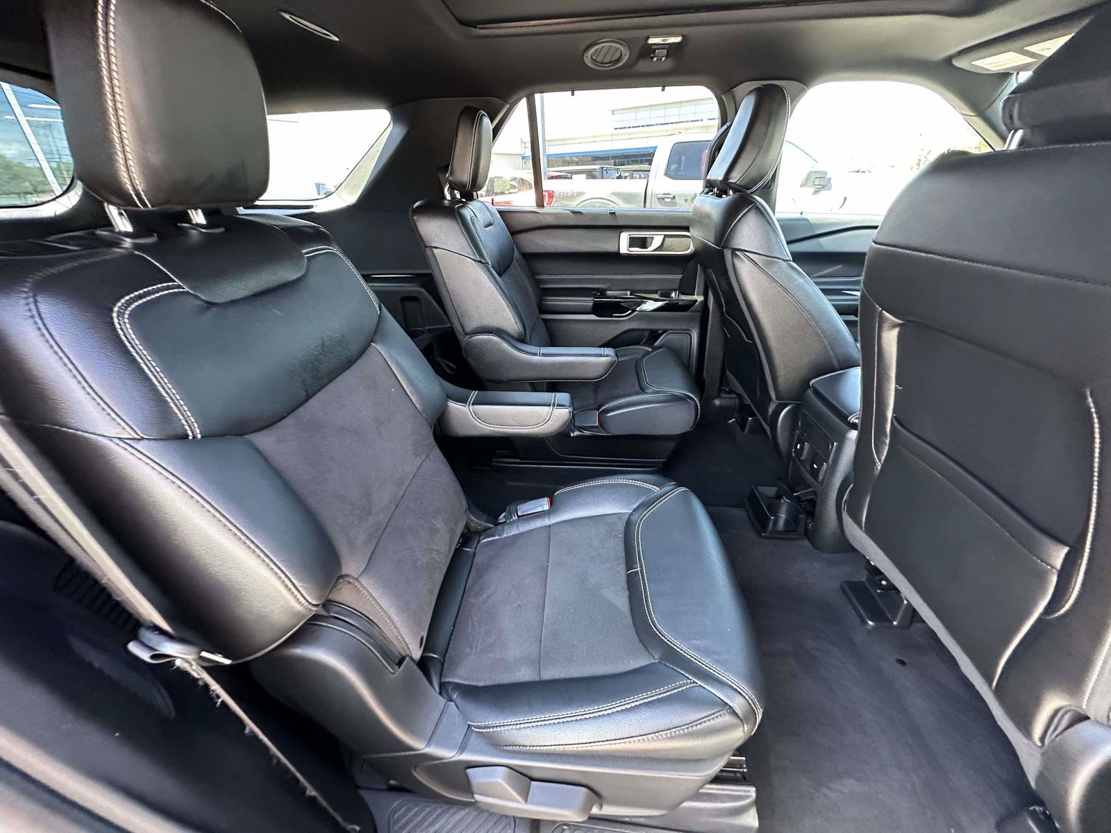 Used 2022 Ford Explorer ST AWD/4WD image 23