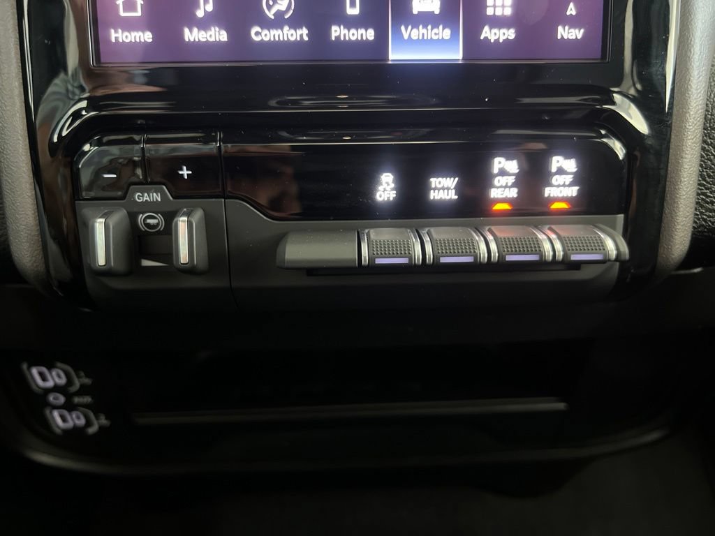 Used 2026 RAM 2500 Big Horn AWD/4WD image 48