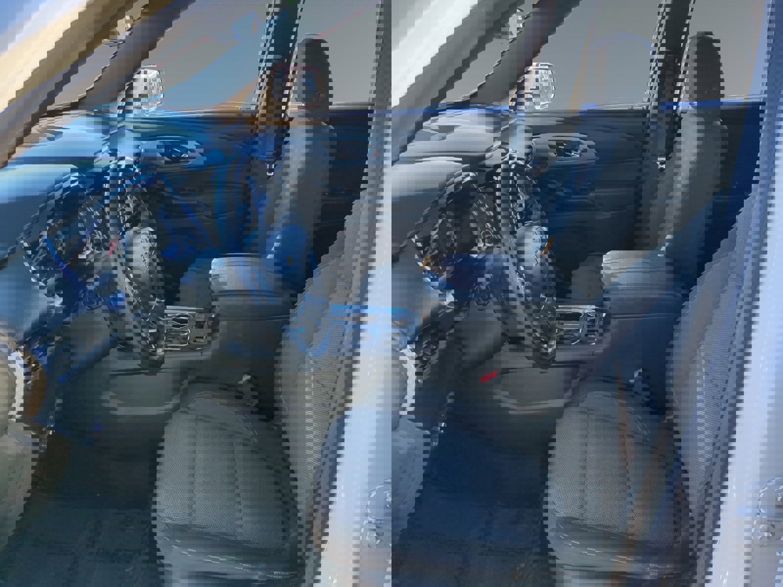 Used 2023 Chevrolet Traverse LT image 9