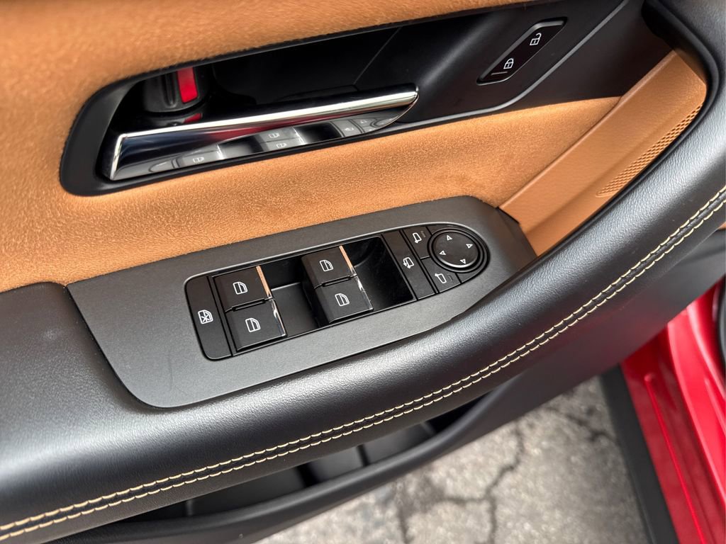 Used 2024 MAZDA CX-90 3.3 Turbo S w/ Premium Plus image 38