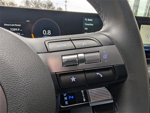 Certified 2024 Hyundai Kona SEL w/ Convenience Package image 24