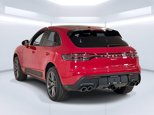 Certified 2026 Porsche Macan AWD/4WD image 3