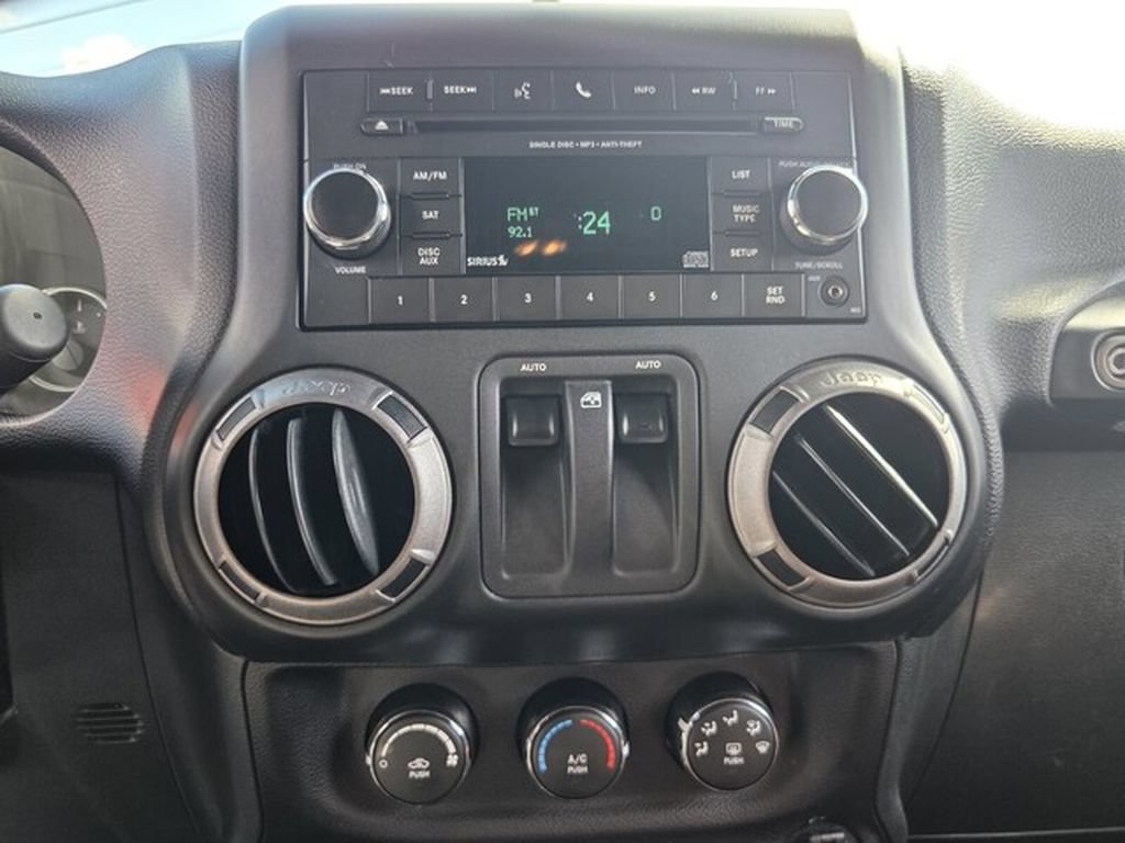 Used 2015 Jeep Wrangler Sport w/ Quick Order Package 23S AWD/4WD image 24