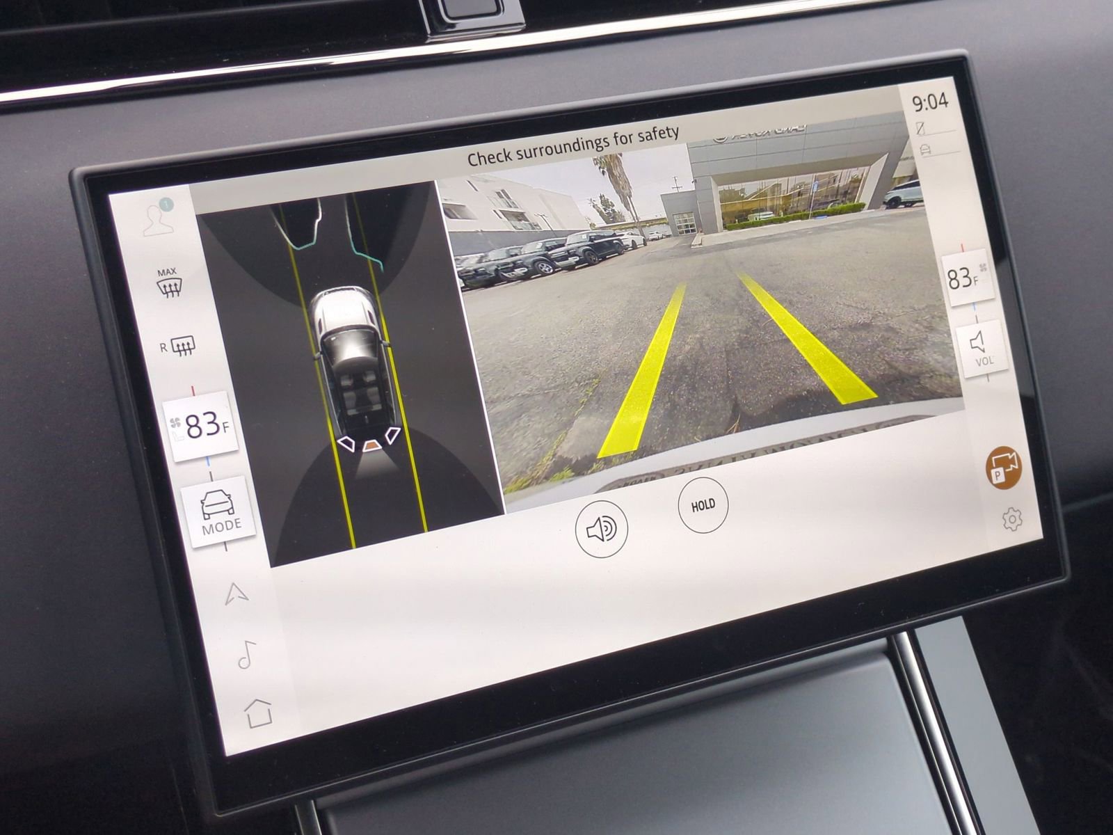 Used 2025 Land Rover Range Rover Evoque S image 21