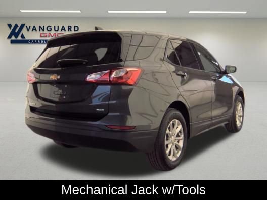 Used 2019 Chevrolet Equinox LS AWD/4WD image 2