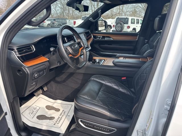 Used 2024 Jeep Grand Wagoneer L Series III image 23