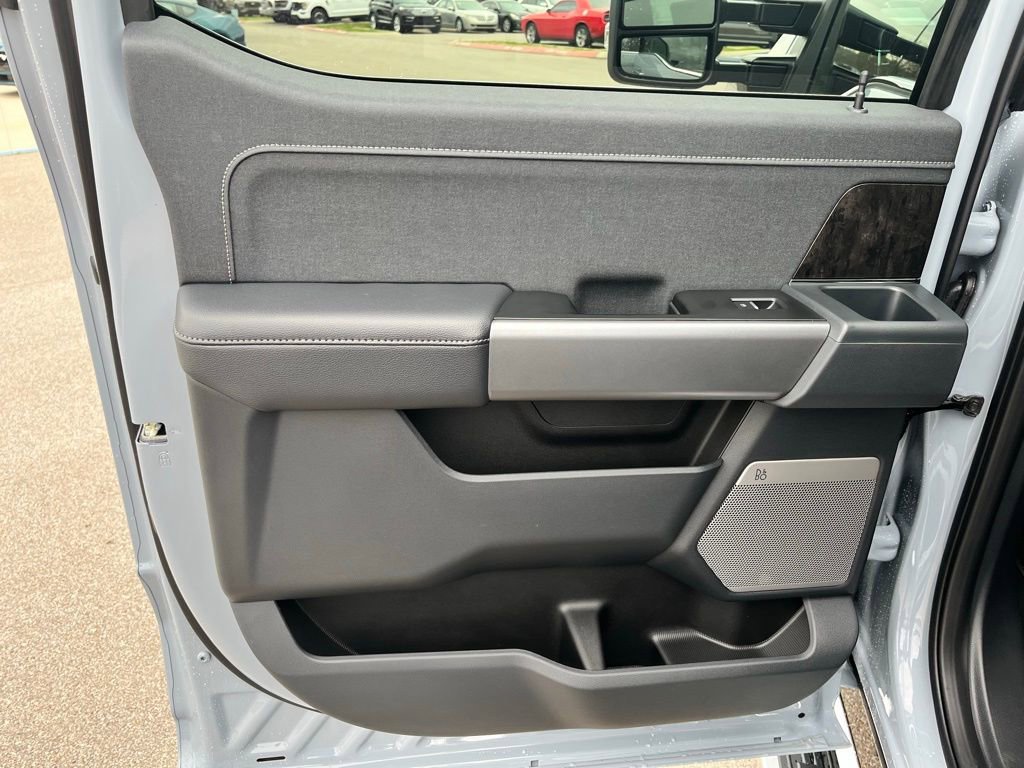 New 2026 Ford F250 Lariat w/ Chrome Package image 12