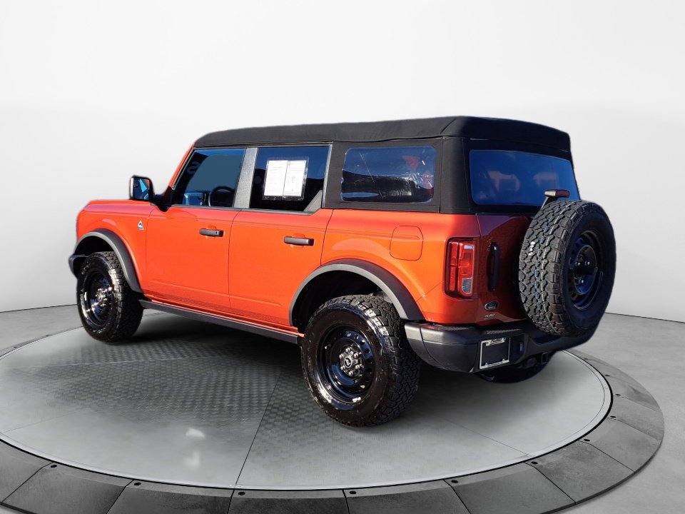 Used 2023 Ford Bronco Black Diamond image 5