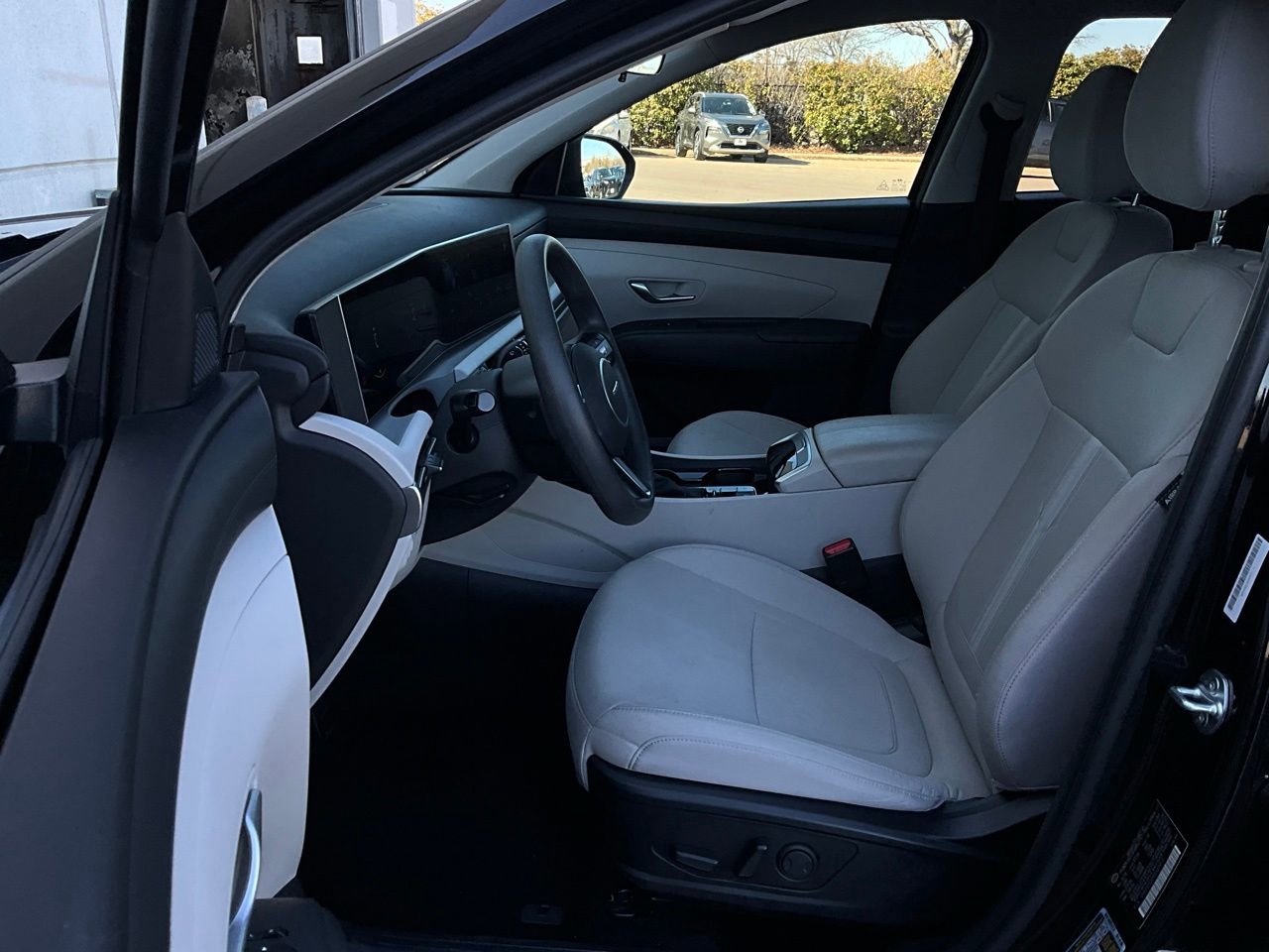 Used 2025 Hyundai Tucson SEL image 10