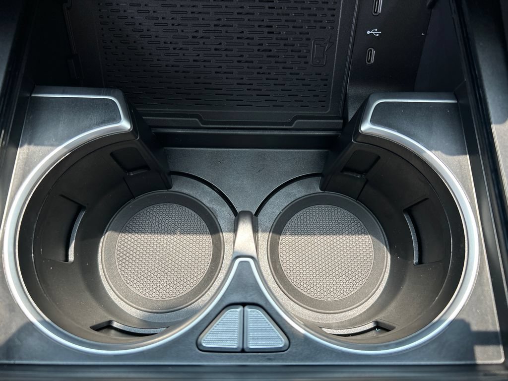 New 2026 Mercedes-Benz GLS 450 4MATIC image 21