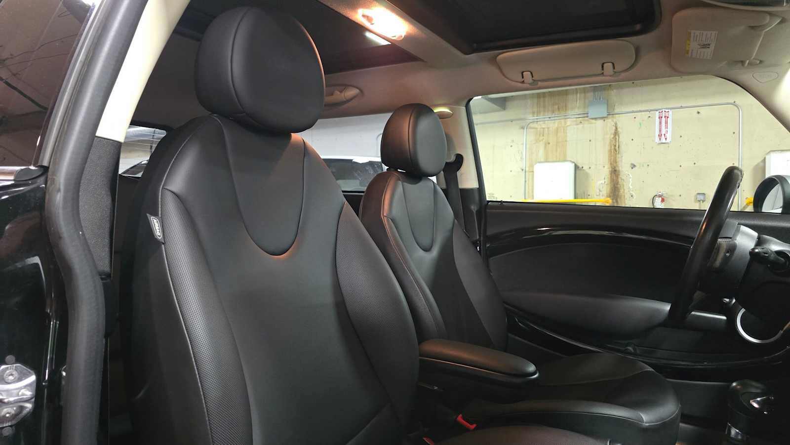 Used 2013 MINI Cooper Clubman FWD image 14