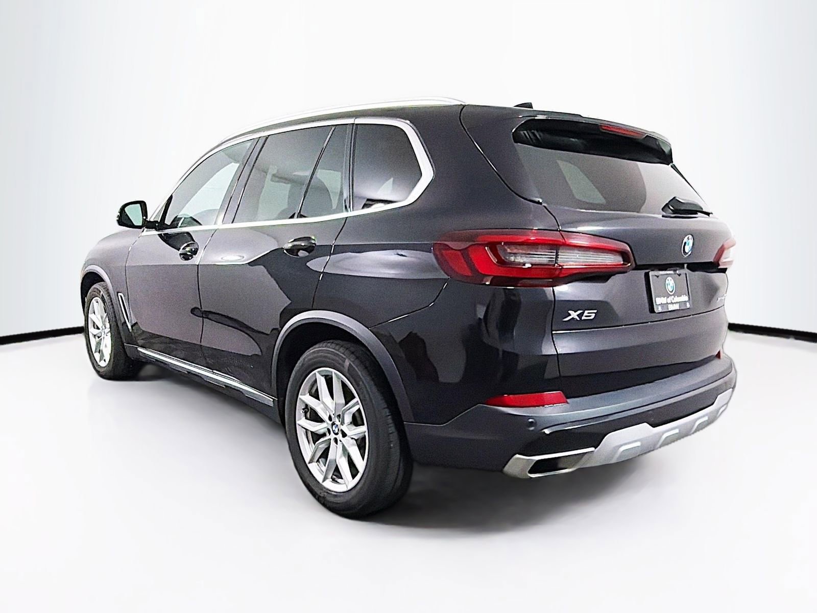 Used 2023 BMW X5 xDrive40i w/ Premium Package image 5