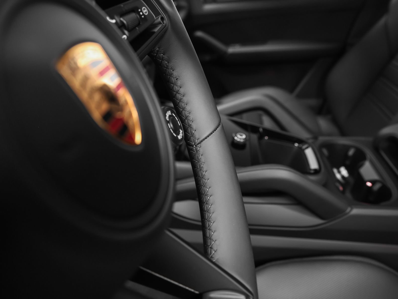 New 2026 Porsche Cayenne GTS AWD/4WD image 42