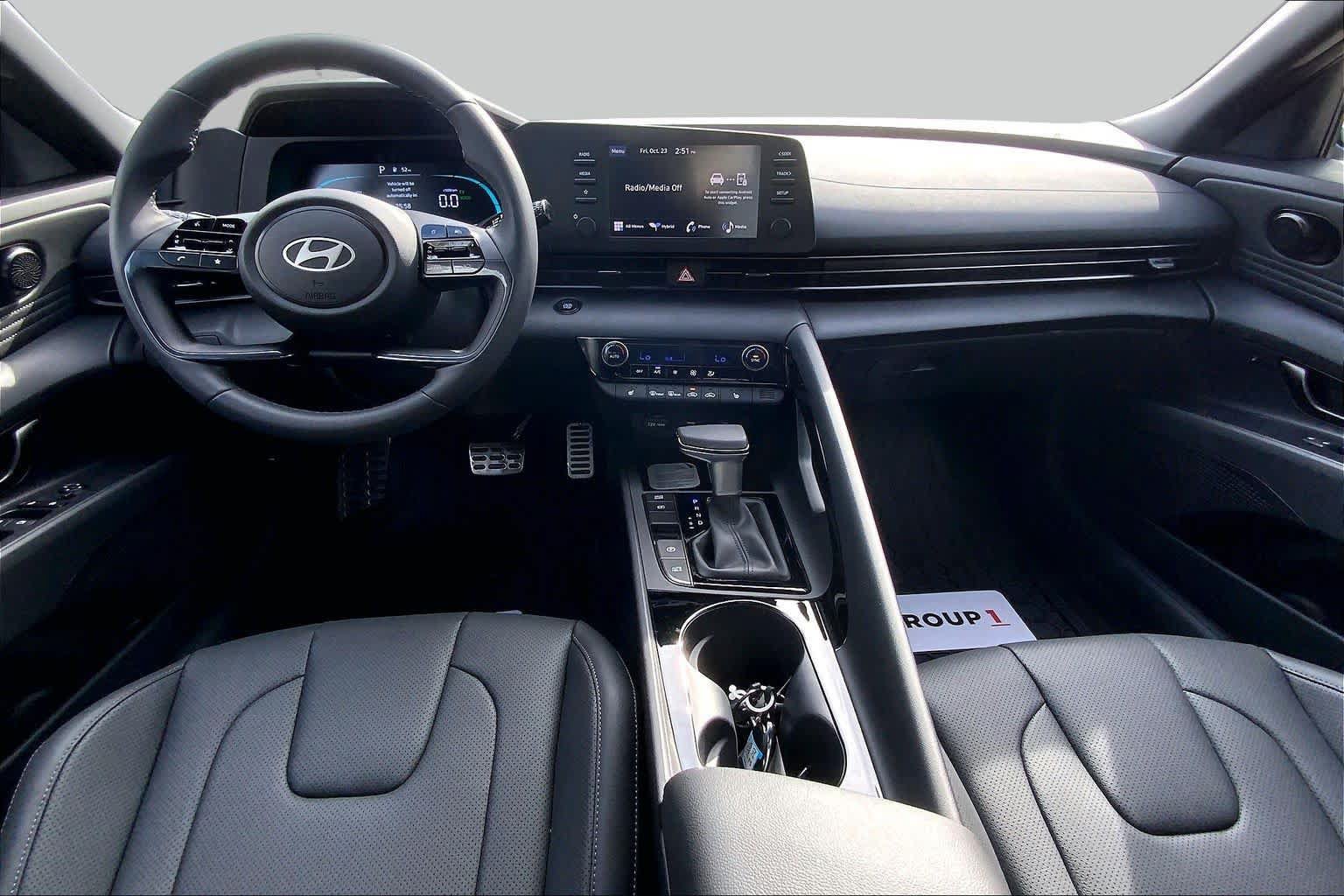 New 2026 Hyundai Elantra Hybrid FWD image 5