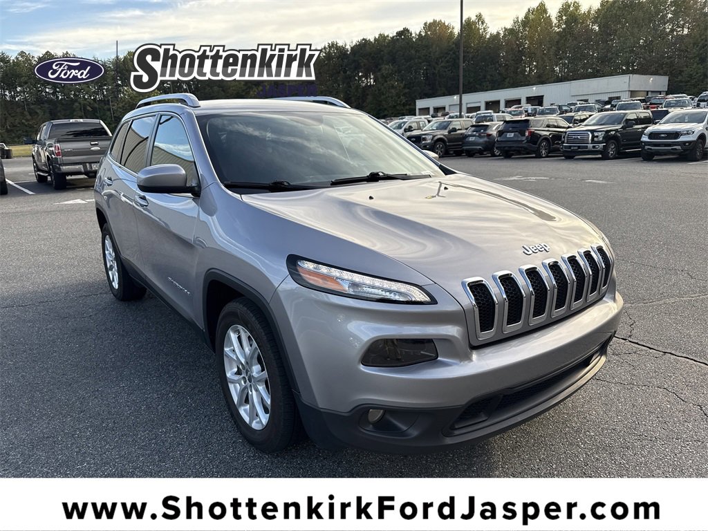 Used 2018 Jeep Cherokee Latitude