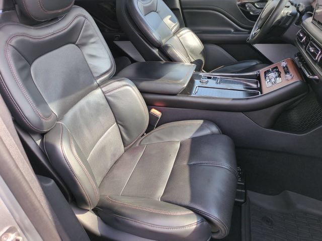 Used 2021 Lincoln Aviator Reserve w/ Equipment Group 202A AWD/4WD image 36