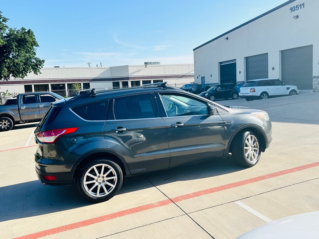 Used 2016 Ford Escape SE w/ Equipment Group 201A AWD/4WD image 8