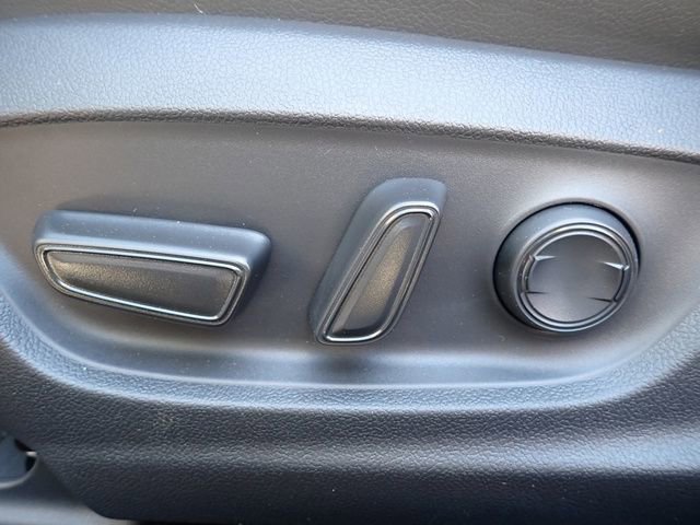 New 2026 Toyota Corolla SE FWD image 16