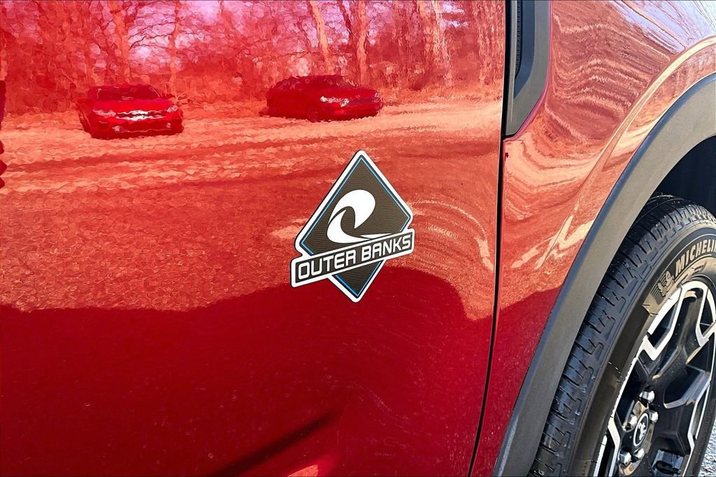 Certified 2025 Ford Bronco Sport Outer Banks w/ Outer Banks Tech Package+ image 8