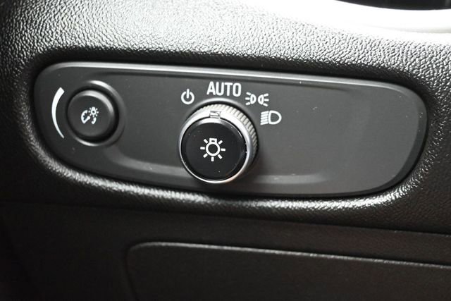 Used 2022 Chevrolet Malibu LT FWD image 25