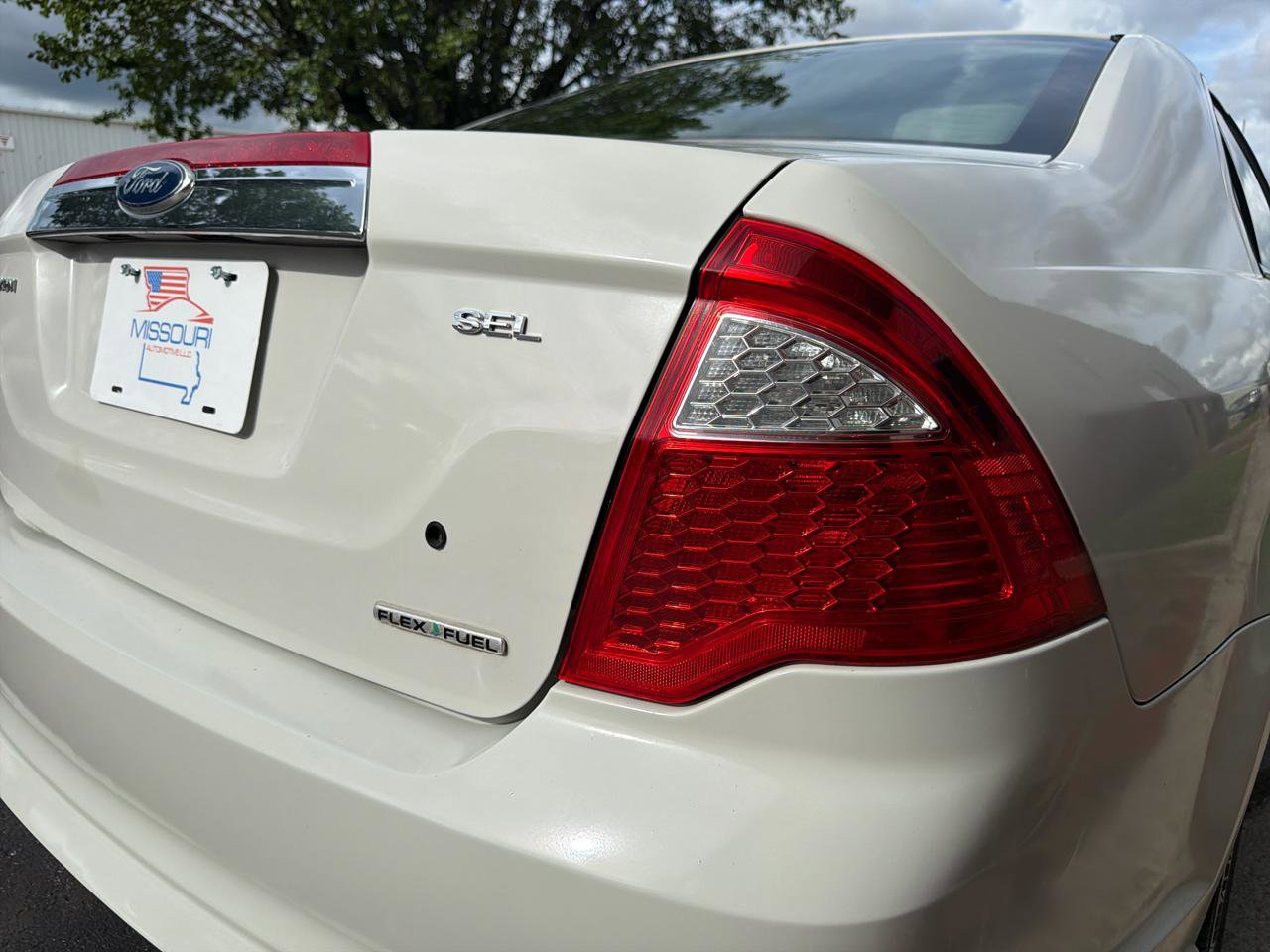 Used 2011 Ford Fusion SEL FWD image 52
