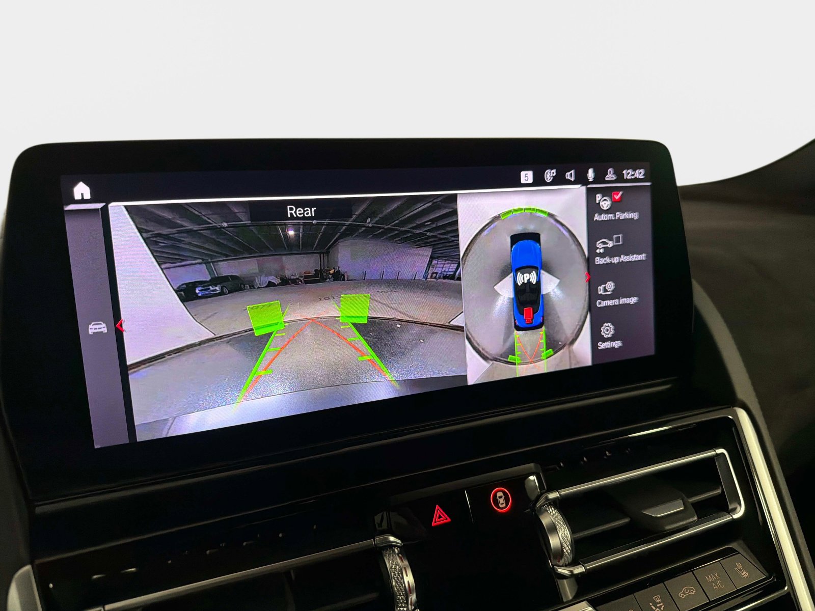 Used 2024 BMW M8 Competition image 36