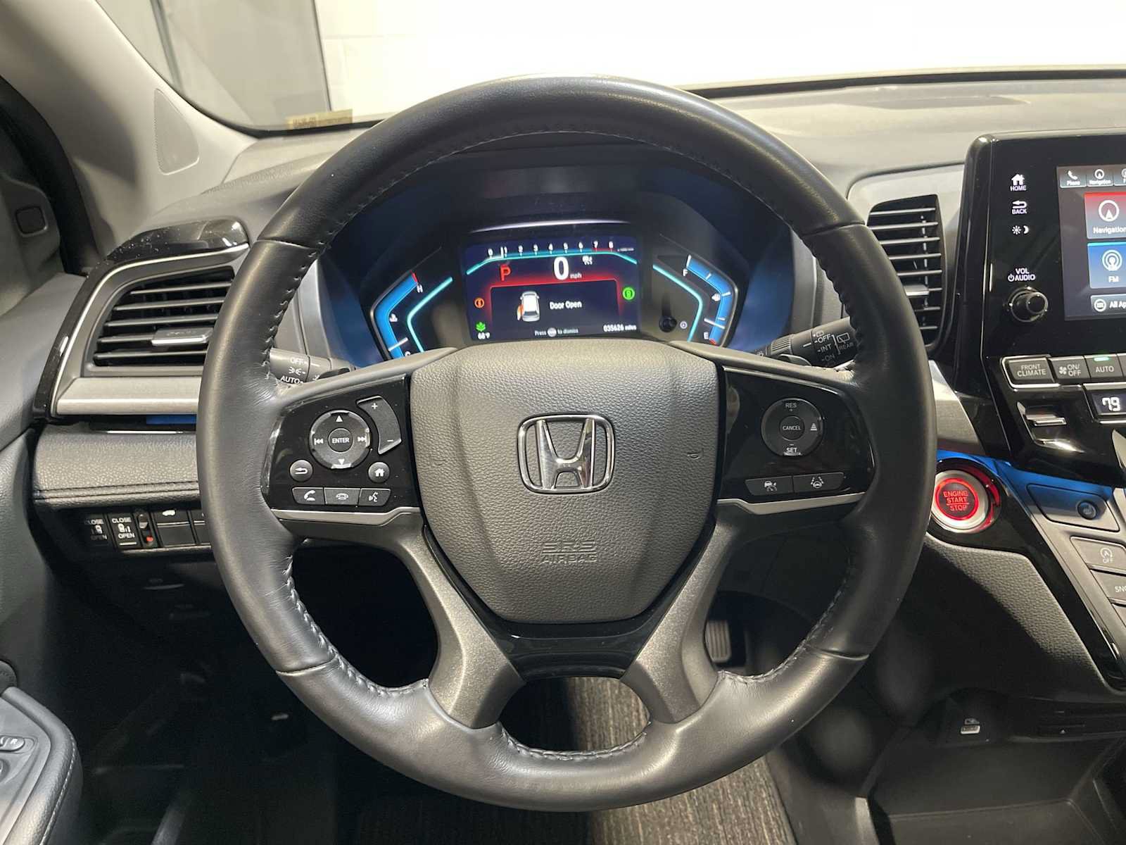 Used 2024 Honda Odyssey Touring image 15