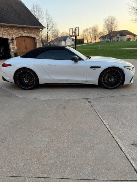 Used 2022 Mercedes-Benz SL 55 AMG 4MATIC image 10