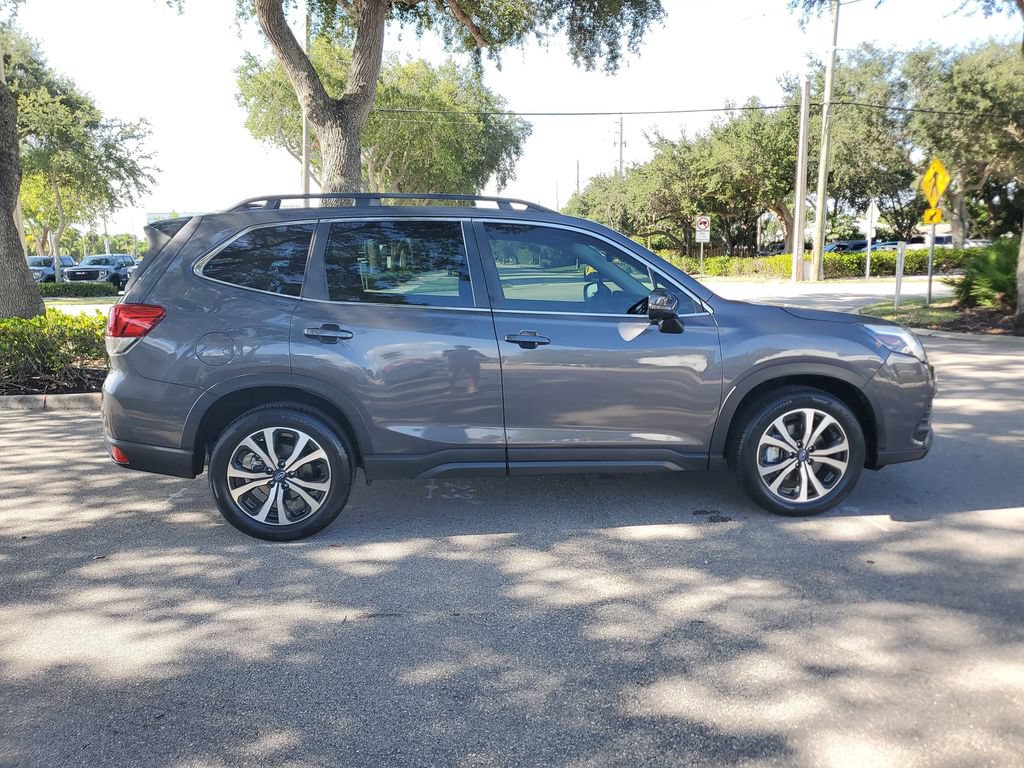 Used 2024 Subaru Forester Limited AWD/4WD image 6