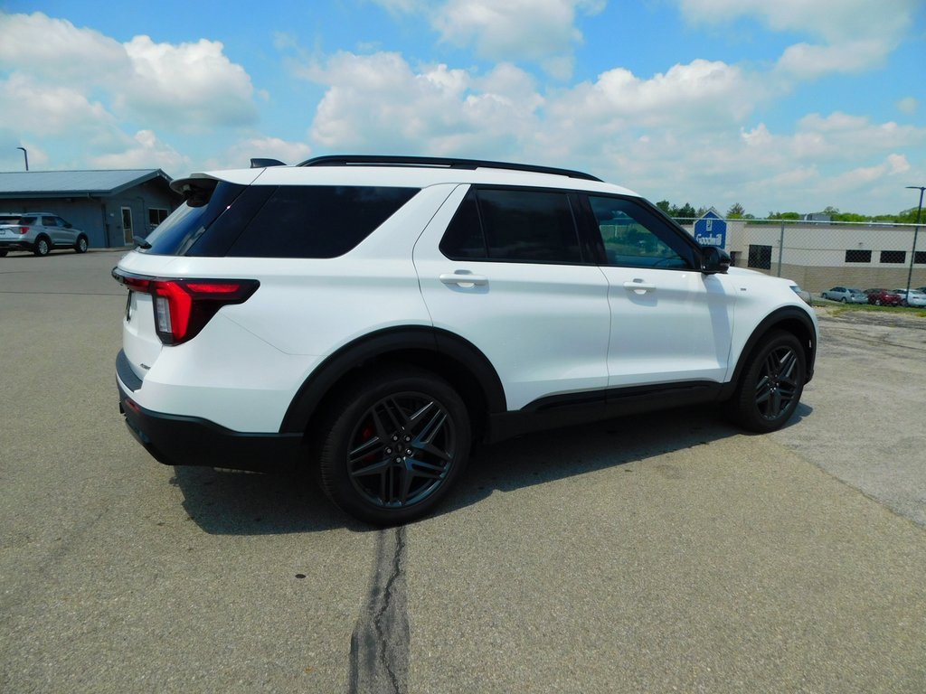 New 2025 Ford Explorer ST-Line w/ Premium Package image 3
