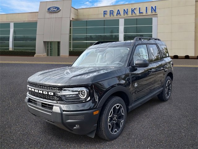 New 2025 Ford Bronco Sport Outer Banks image 3