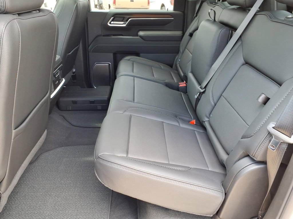 New 2026 GMC Sierra 3500 Denali w/ Denali Reserve Package image 11