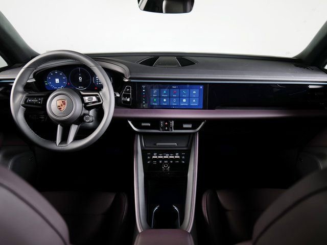 New 2025 Porsche Macan 4 Electric image 12