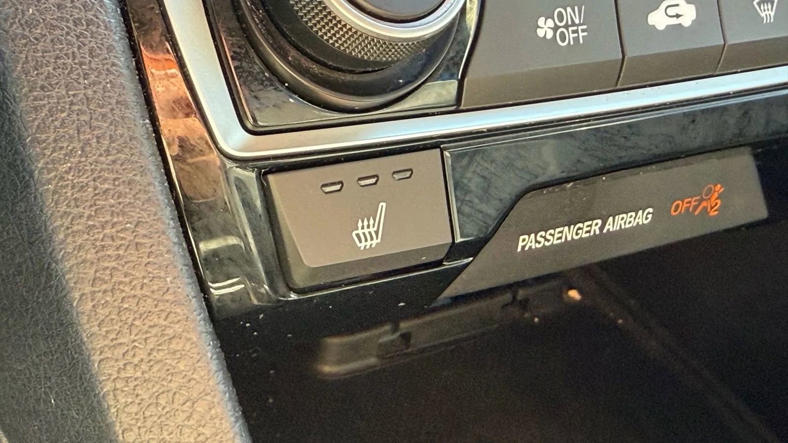 Used 2020 Honda Civic EX-L image 34