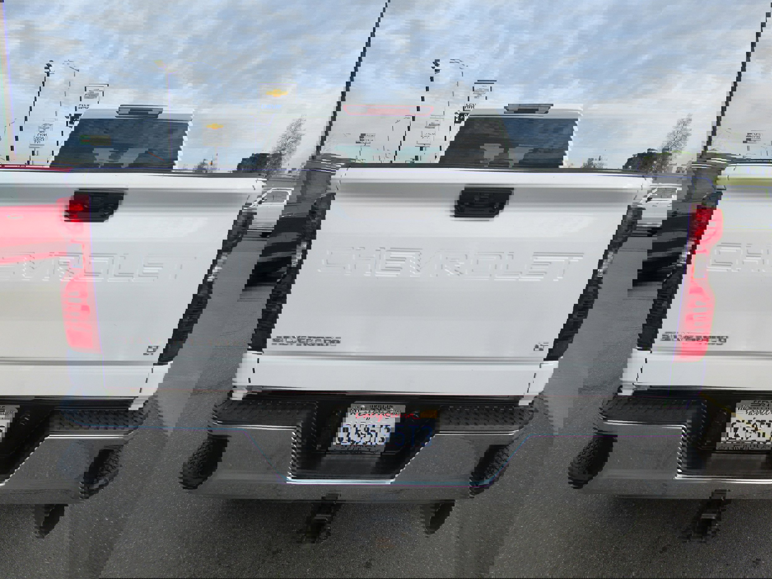 Used 2023 Chevrolet Silverado 2500 LT image 6