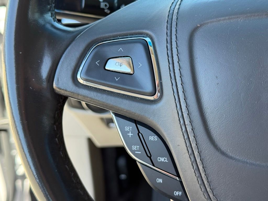 Used 2017 Lincoln MKZ Reserve image 12